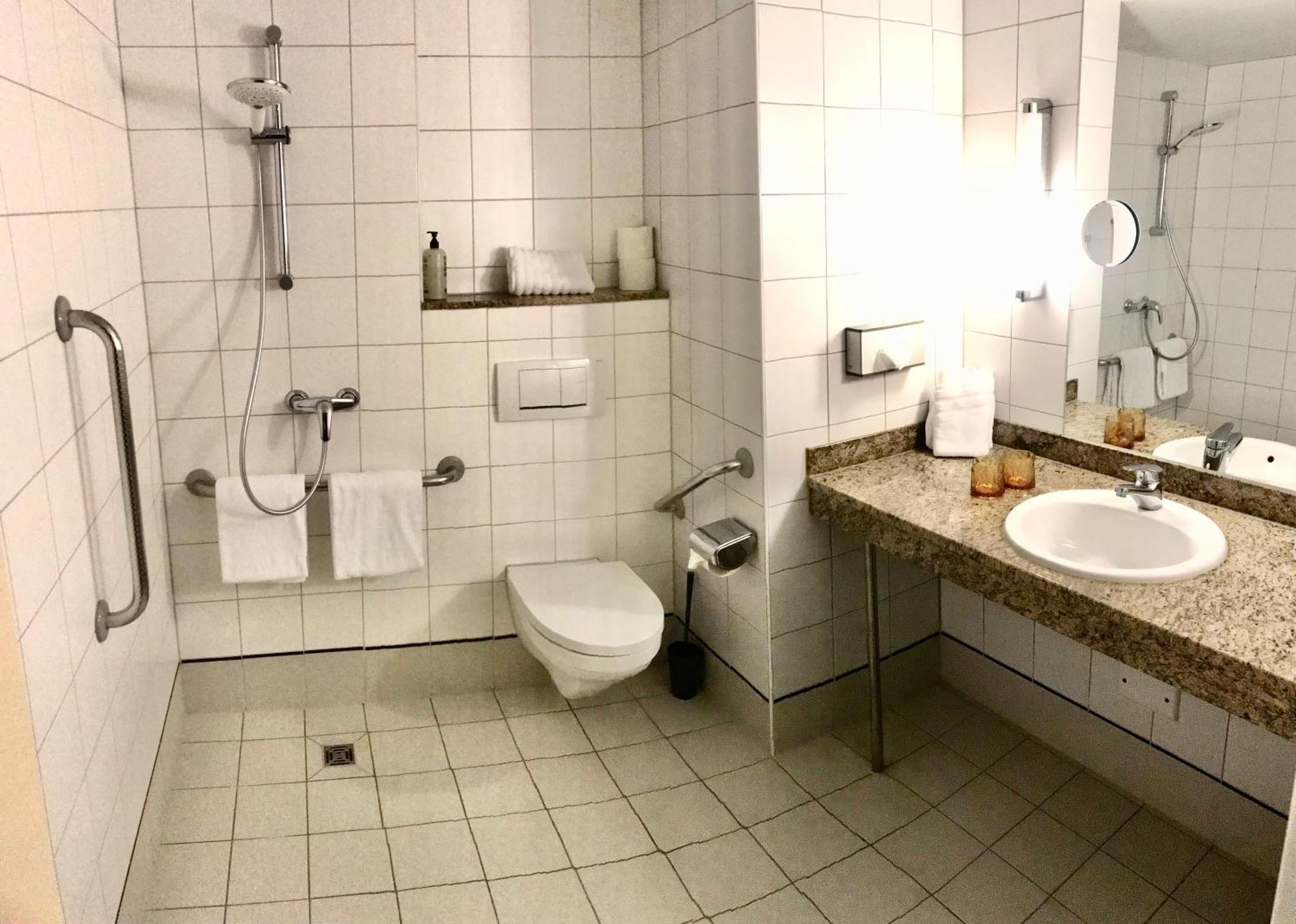 Best Western Conference Airporthotel Frankfurt Moerfelden Zewnętrze zdjęcie